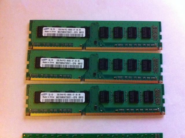 2gb_ram_sticks