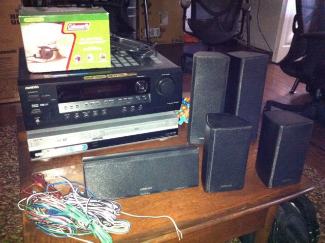 onkyo_receiver_and_speakers